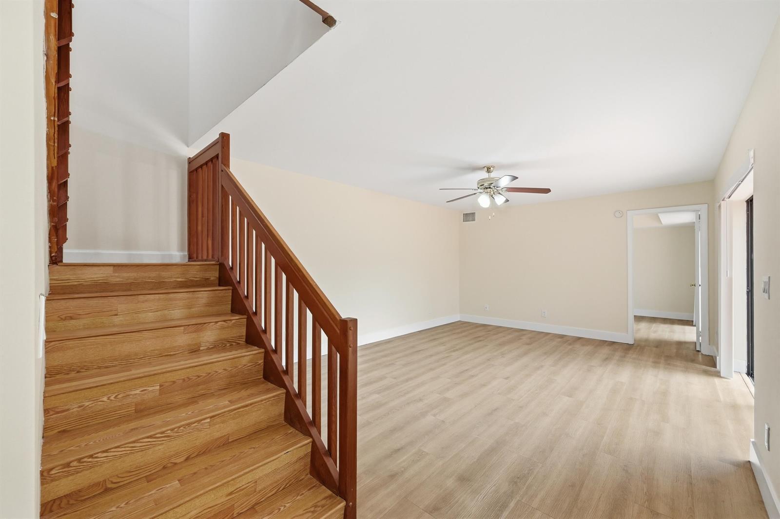 8337 N Coral Circle, North Lauderdale FL 33068 photo 4