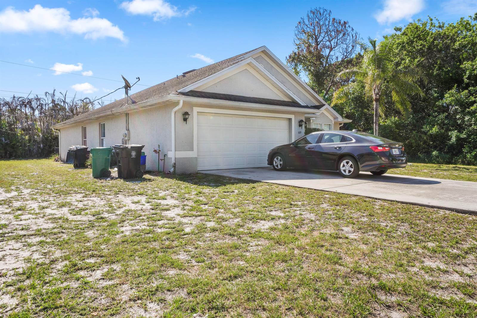 609 NW Cardinal Drive, Port St. Lucie FL 34983