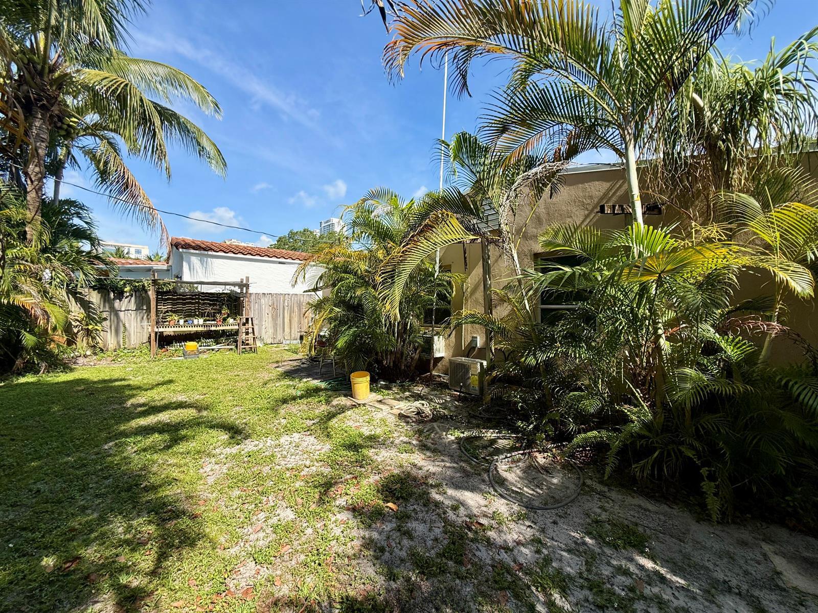 804 SE 5th Court, Fort Lauderdale FL 33301 photo 4