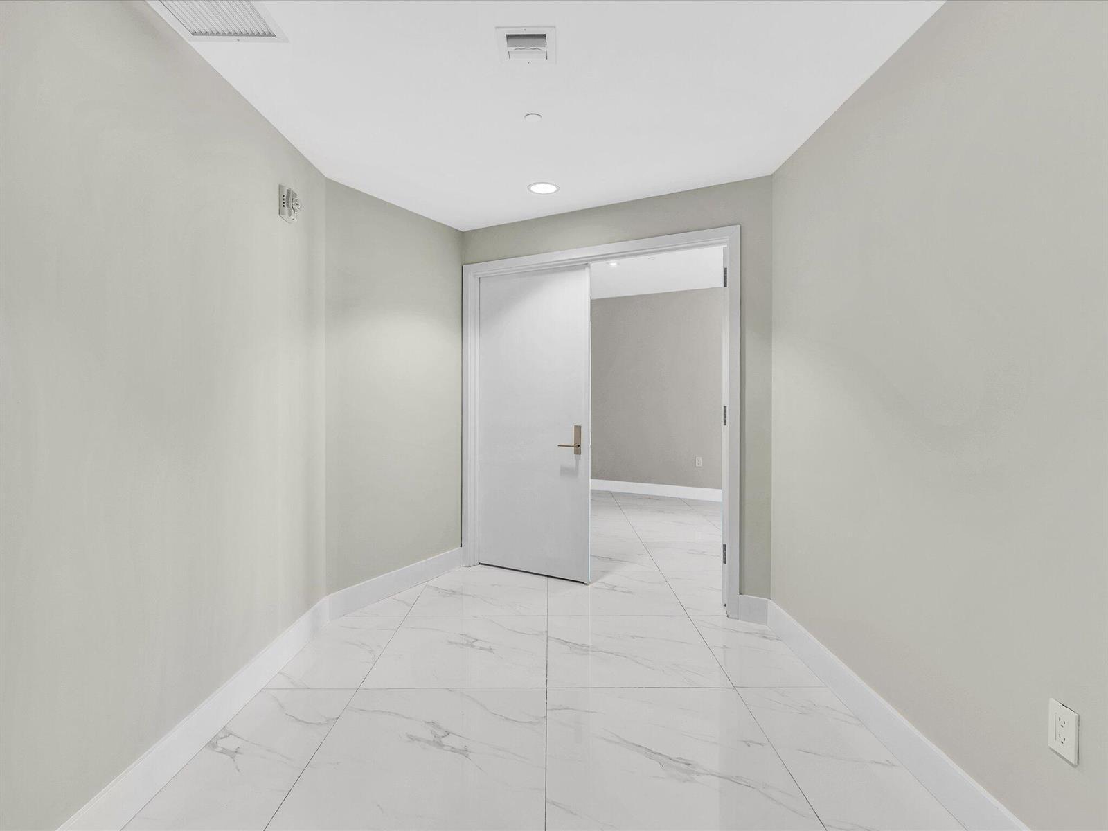 701 N Fort Lauderdale Beach Boulevard N # 802, Fort Lauderdale FL 33304 photo 3