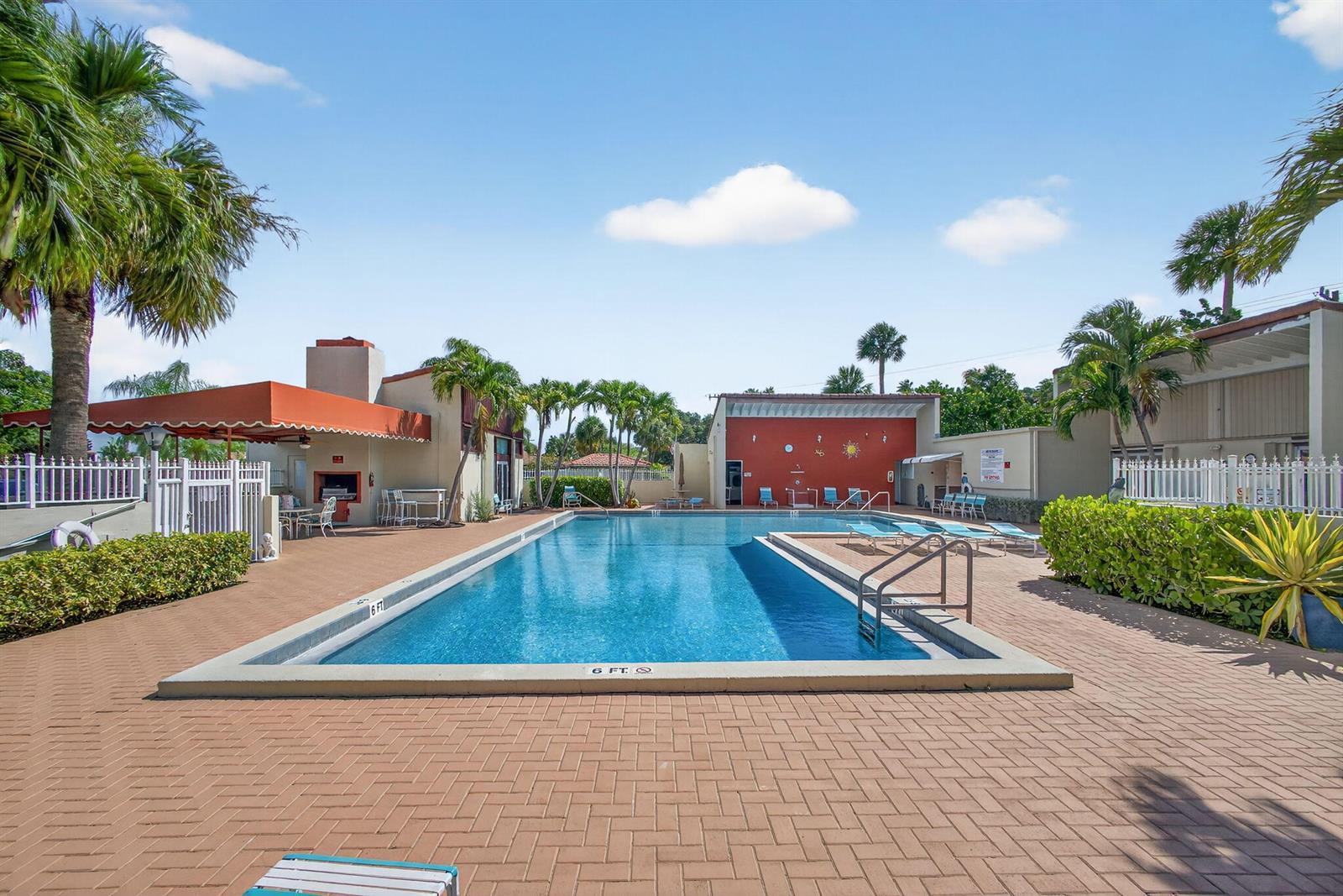 2532 S Boundbrook Dr S # 102, Palm Springs FL 33406 photo 4