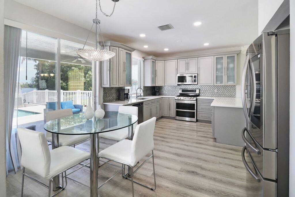 5808 N Plum Bay Parkway, Tamarac FL 33321 photo 3
