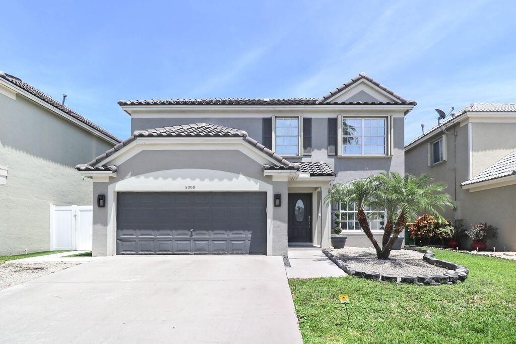 5808 N Plum Bay Parkway, Tamarac FL 33321