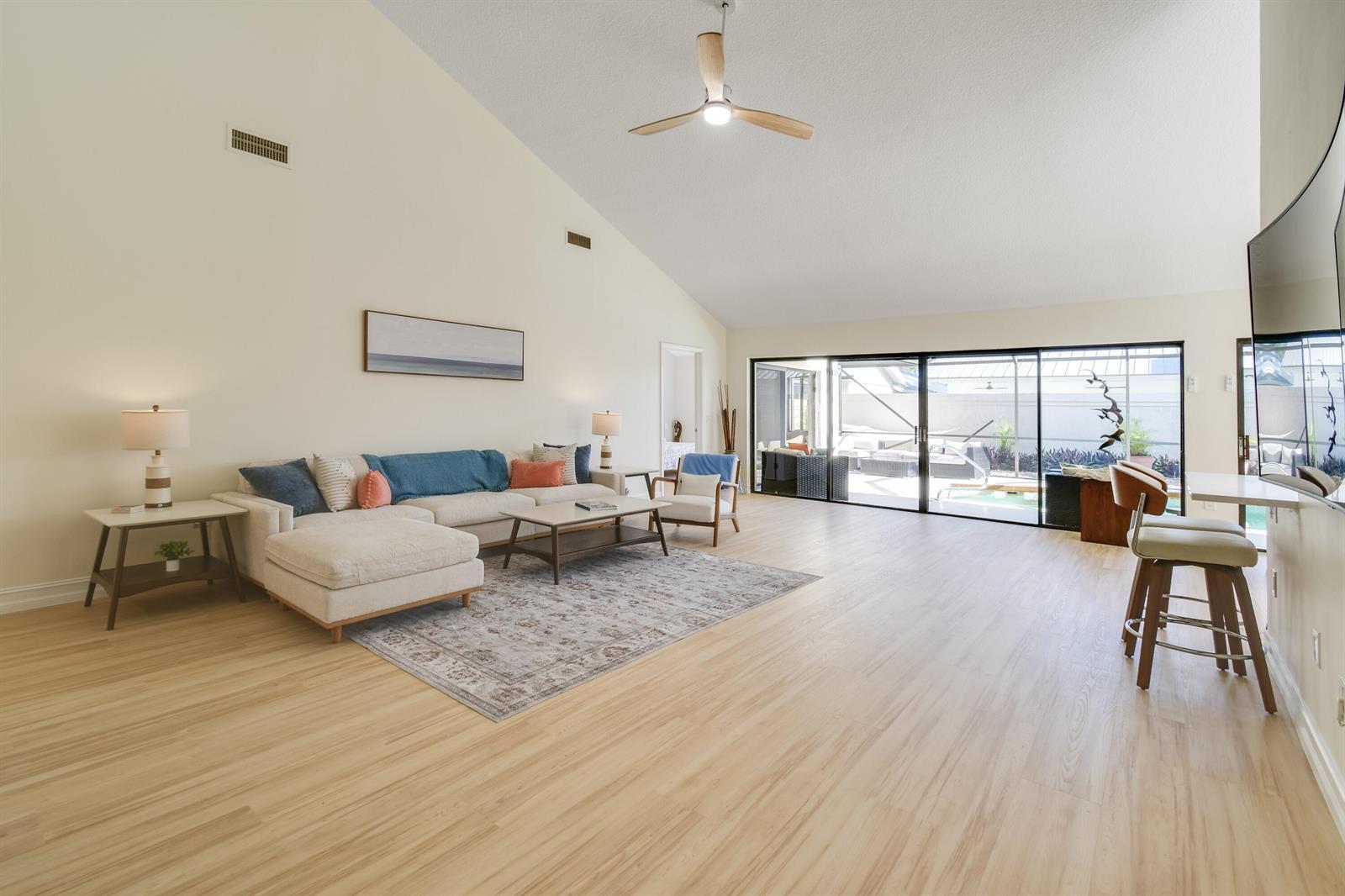 137 Harbourside Circle, Jupiter FL 33477 photo 3