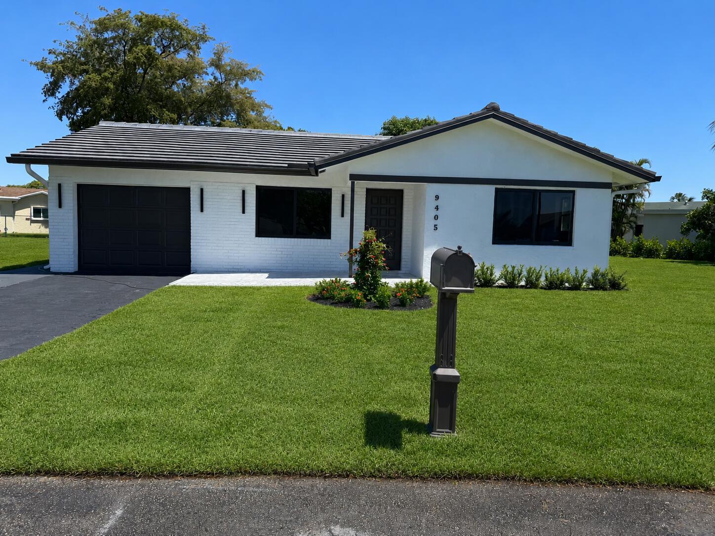 9405 NW 74th Street, Tamarac FL 33321