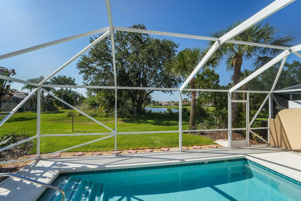 8439 SE Retreat Drive, Hobe Sound FL 33455