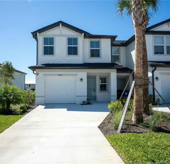 4264 Cirella Court, FL 33917
