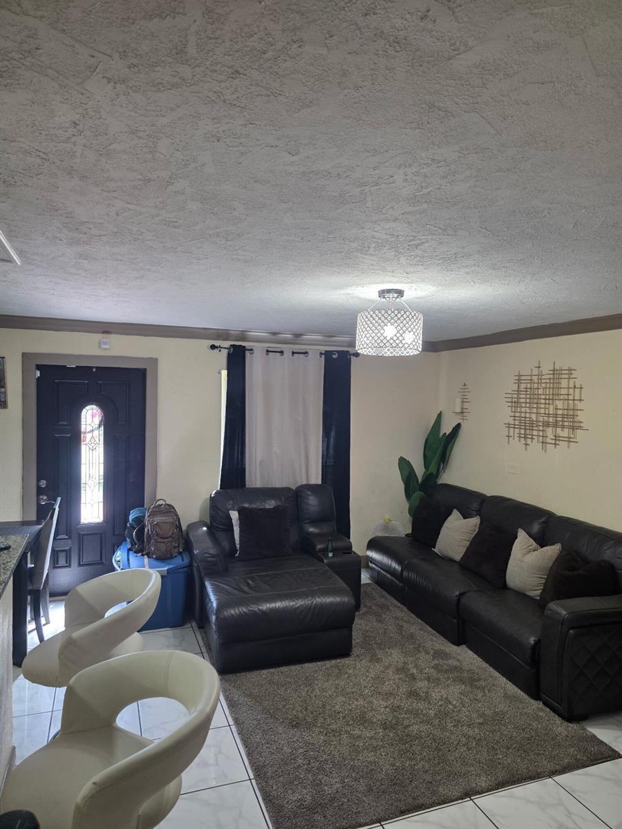 621 SW 56th Avenue, Margate FL 33068 photo 5