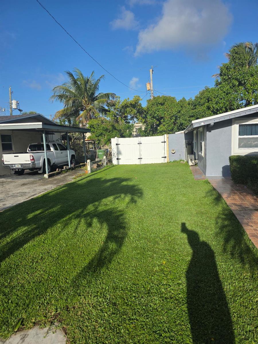 621 SW 56th Avenue, Margate FL 33068 photo 4