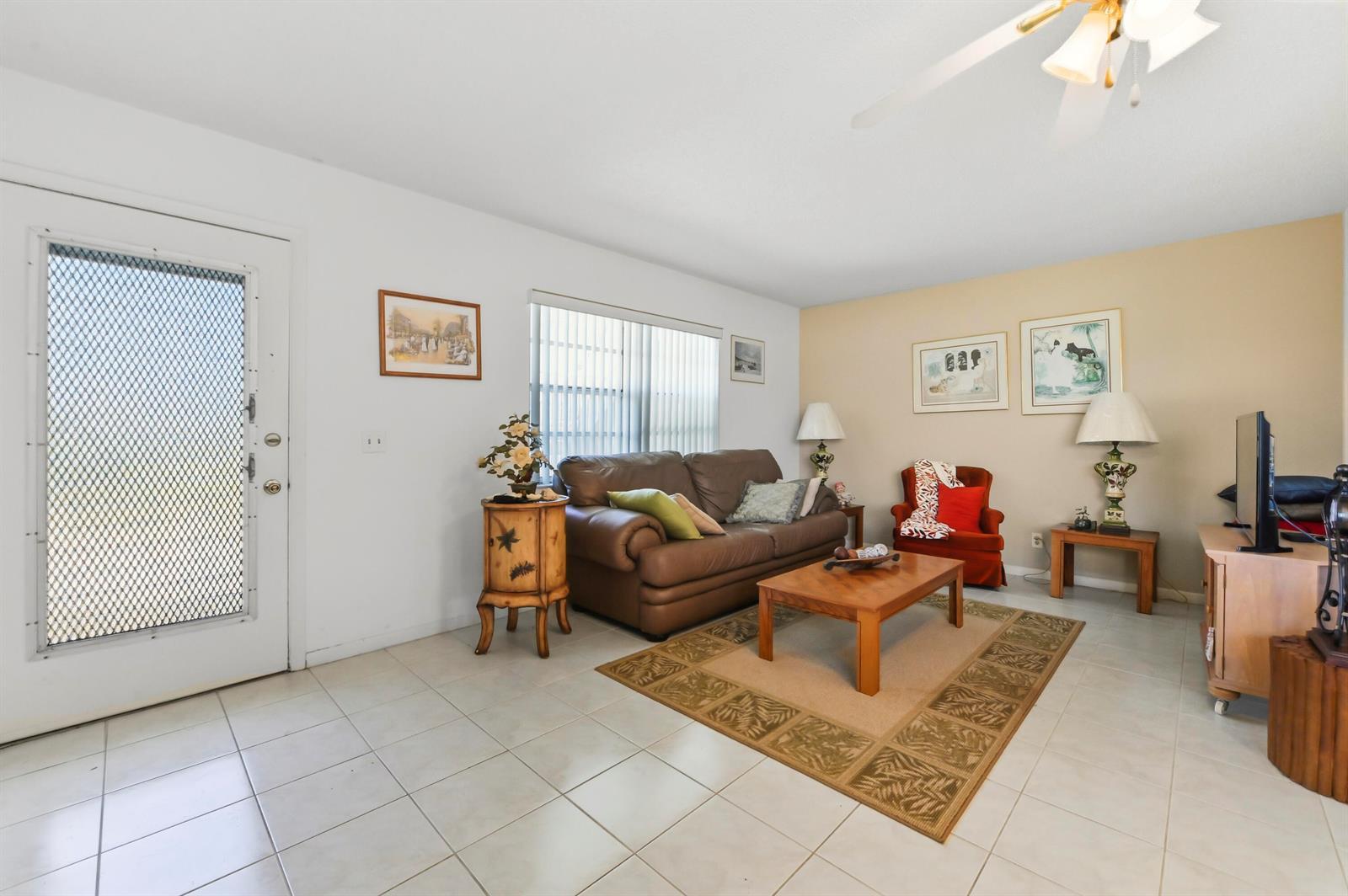 1 Burgundy # A, Delray Beach FL 33484 photo 4