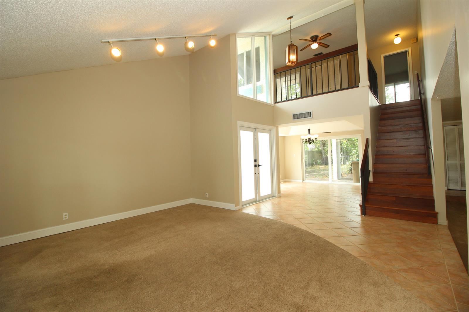 8321 SW 39th Court, Davie FL 33328 photo 5