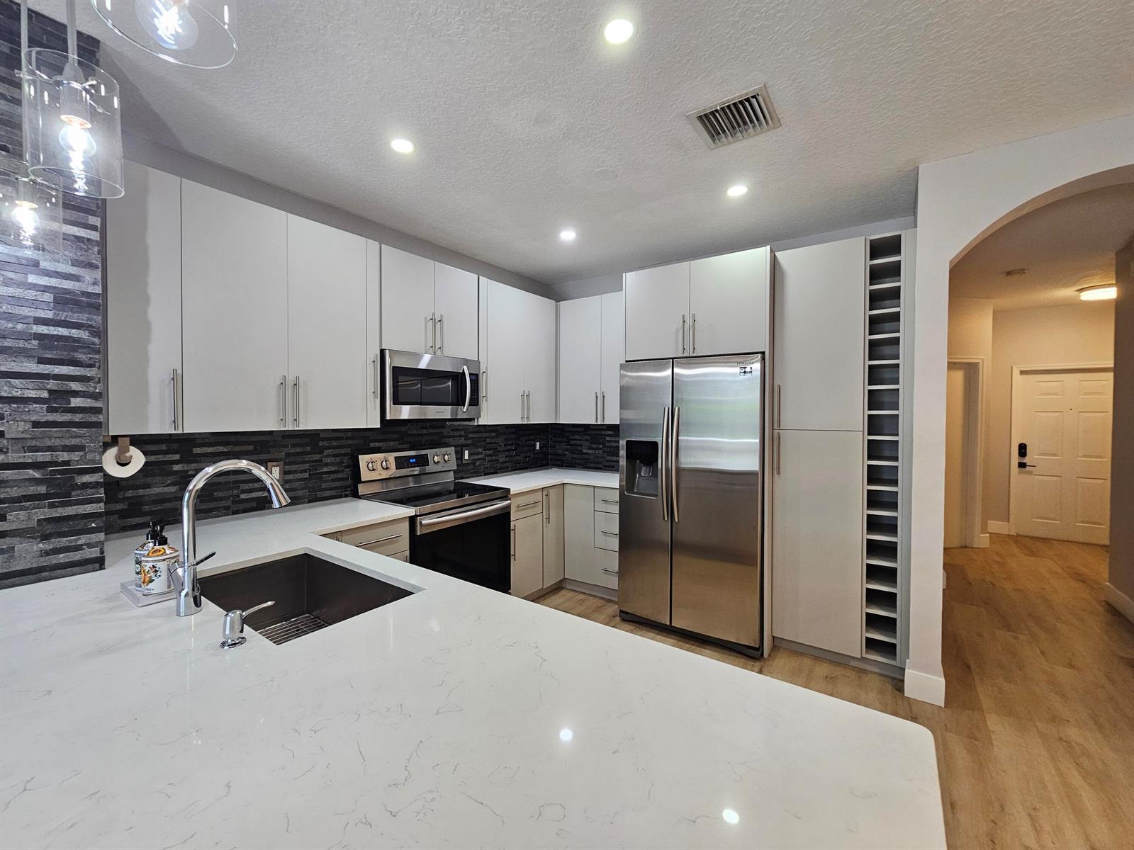 9749 Porta Leona Lane, Boynton Beach FL 33472