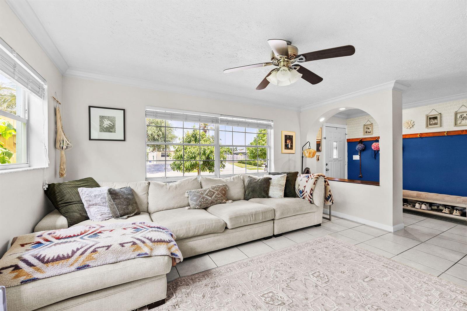 4366 Bamboo Drive, Palm Beach Gardens FL 33410 photo 3