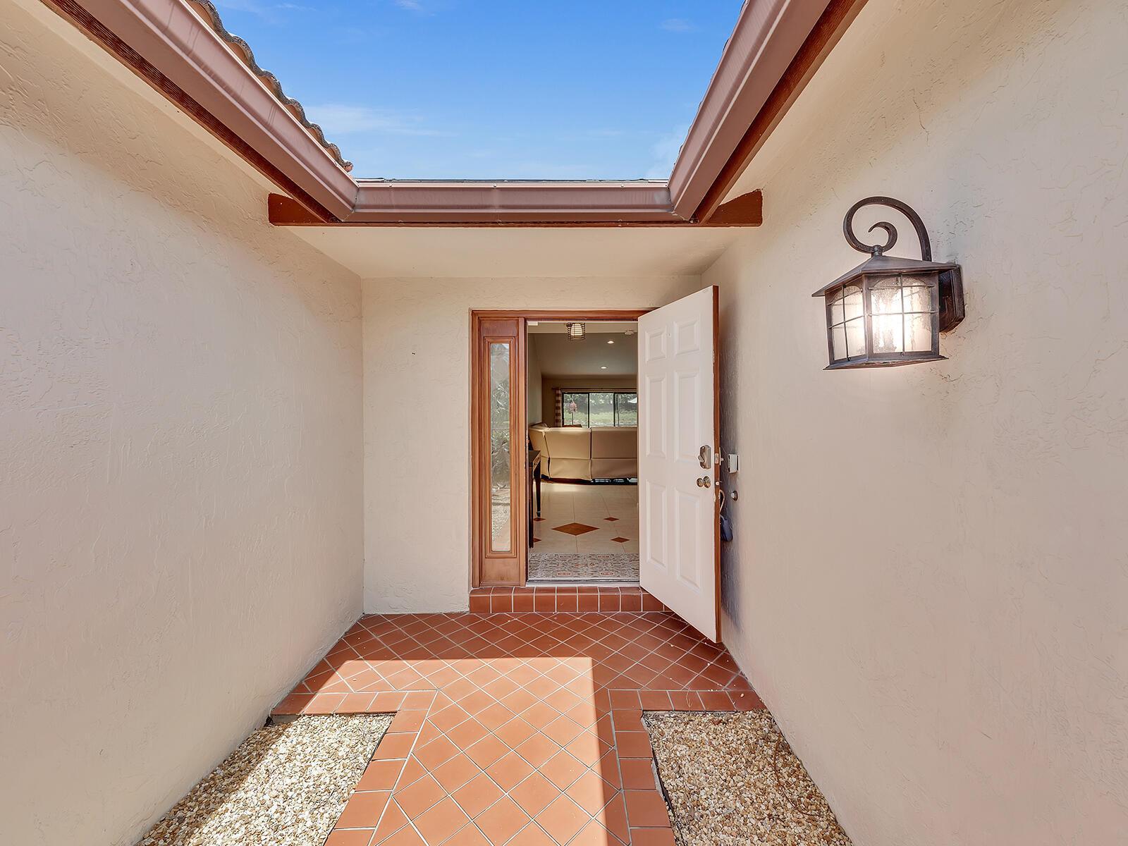 7747 Villa Nova Drive, Boca Raton FL 33433 photo 2