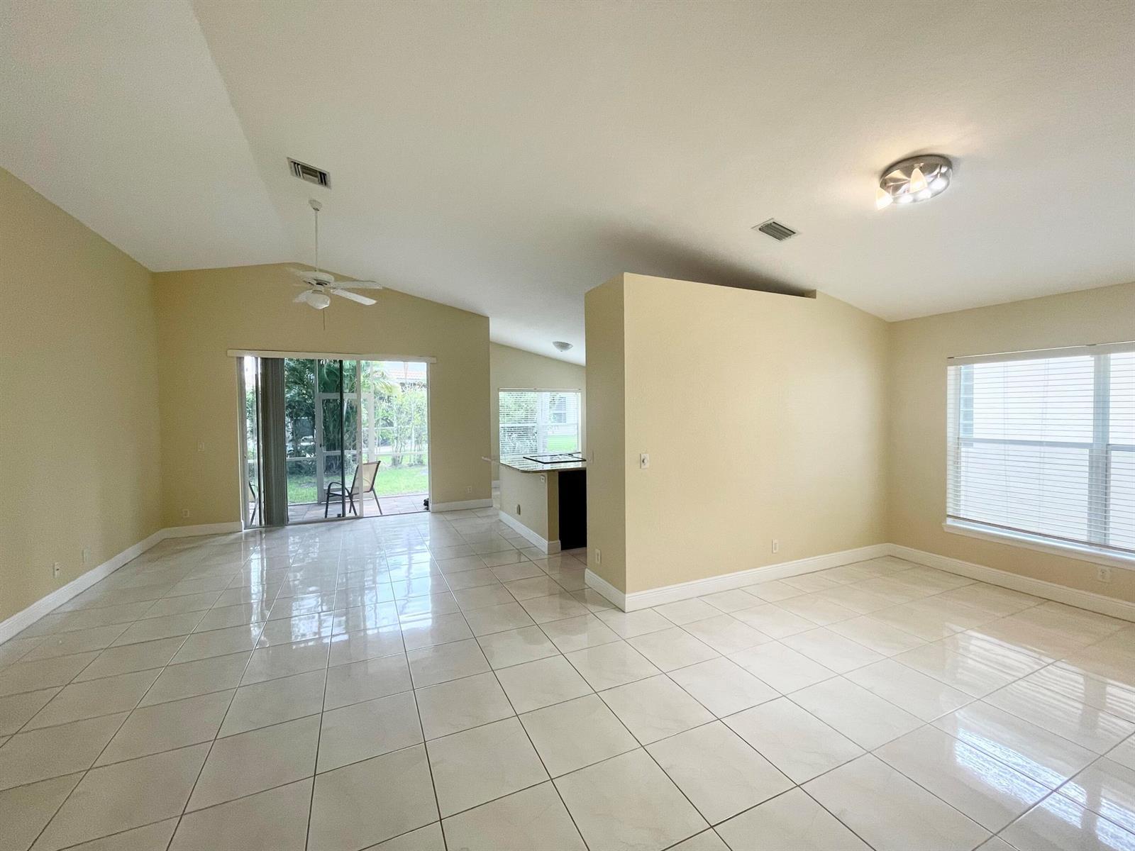 2425 Pigeon Cay, West Palm Beach FL 33411 photo 2