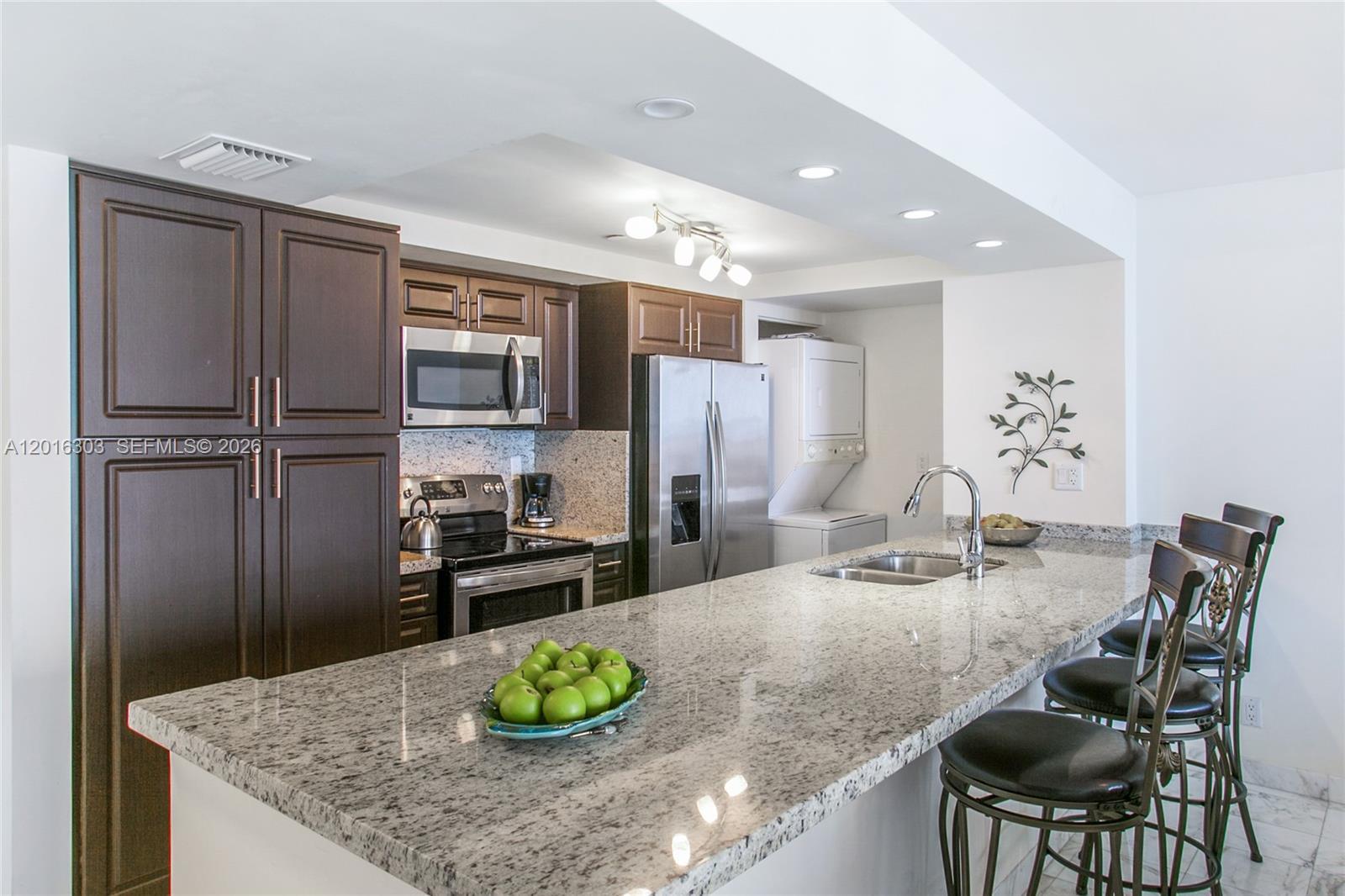 1717 N Bayshore Dr # 3751, Miami FL 33132 photo 3