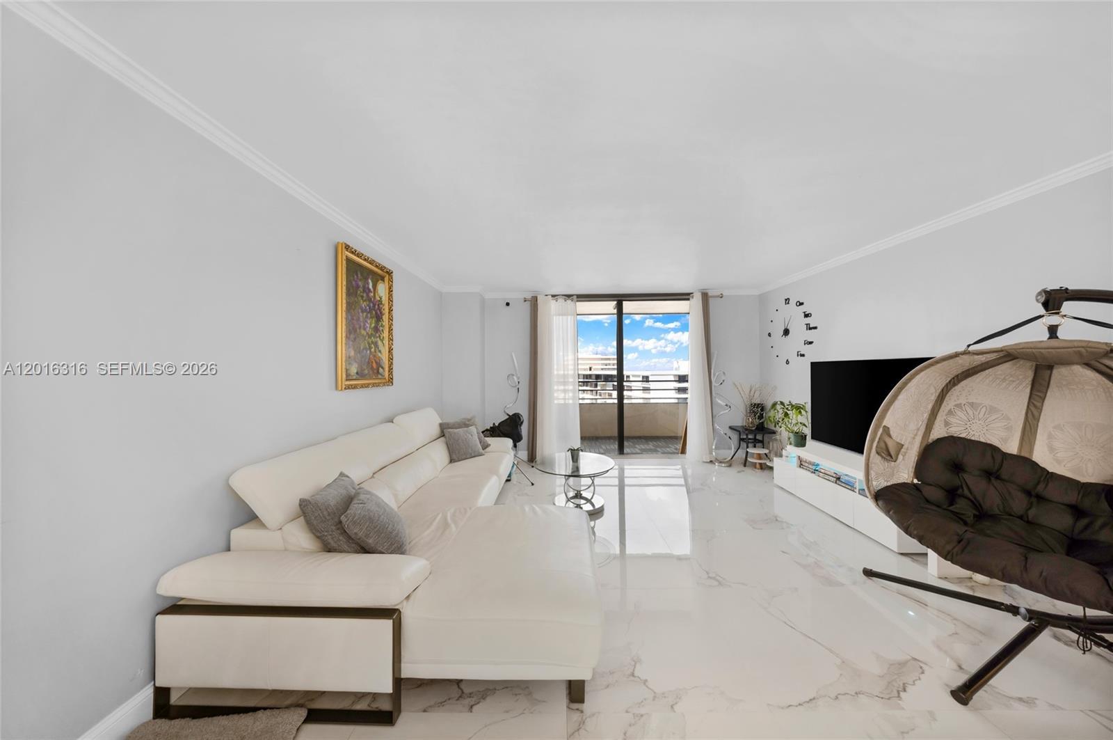 2500 Parkview Dr # 2119, Hallandale Beach FL 33009 photo 3