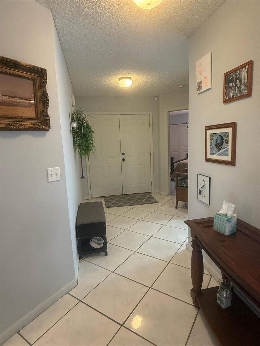216 Par Drive, Royal Palm Beach FL 33411 photo 2