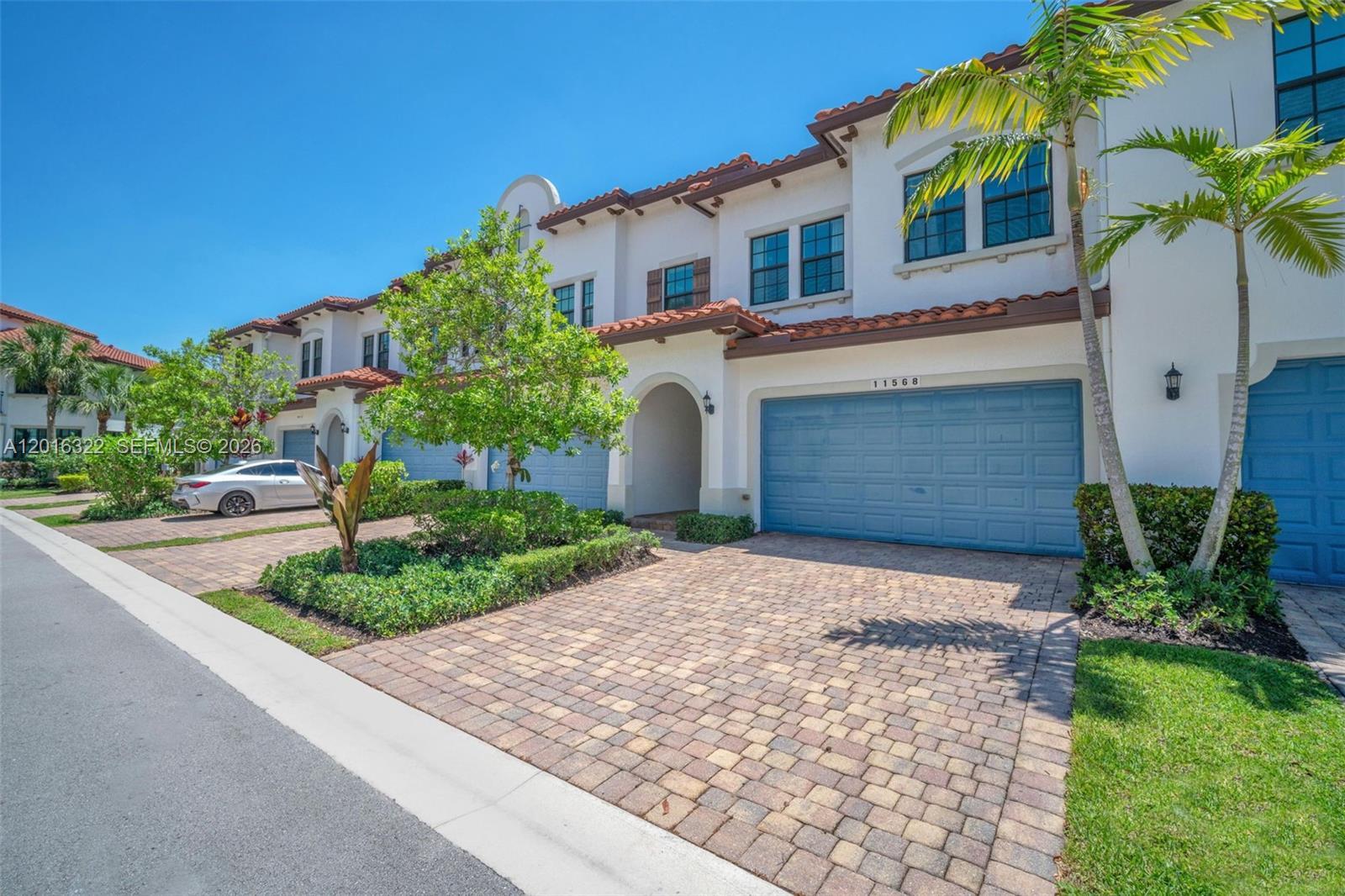 11568 SW 13th Ln, Pembroke Pines FL 33025
