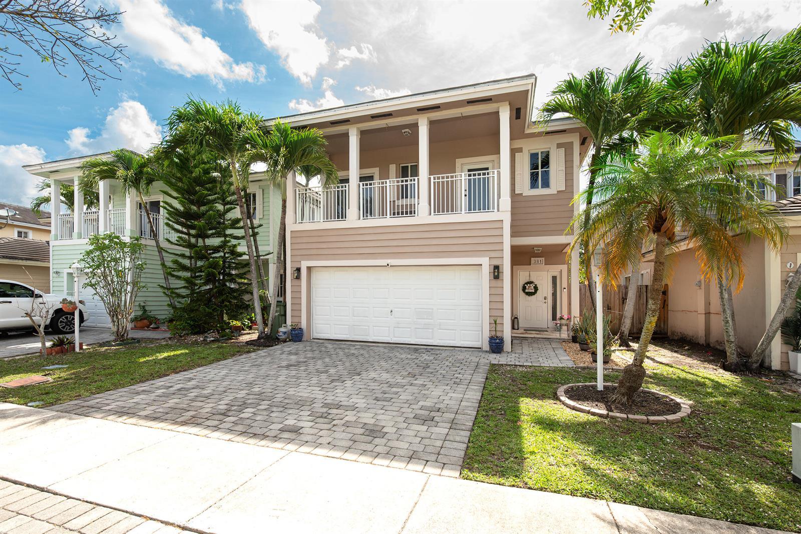 381 NE 35th Terrace, Homestead FL 33033 photo 2