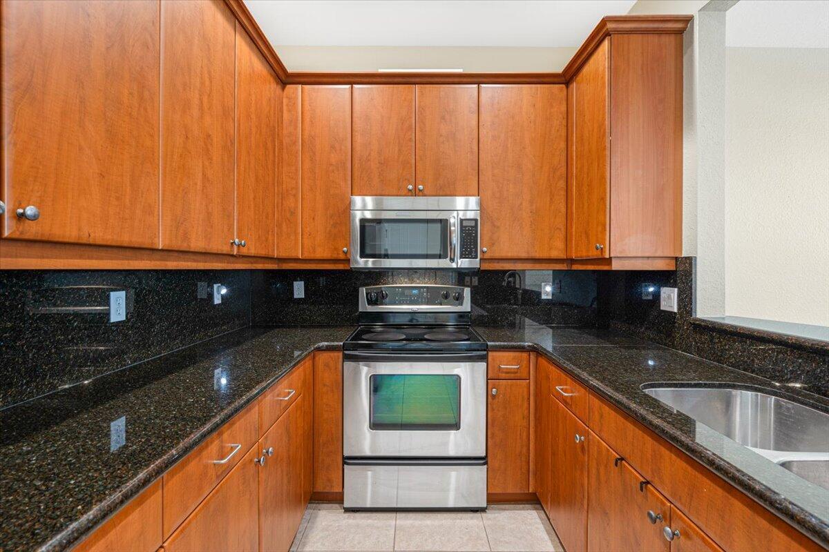 4188 Stadium Drive, Jupiter FL 33458 photo 2
