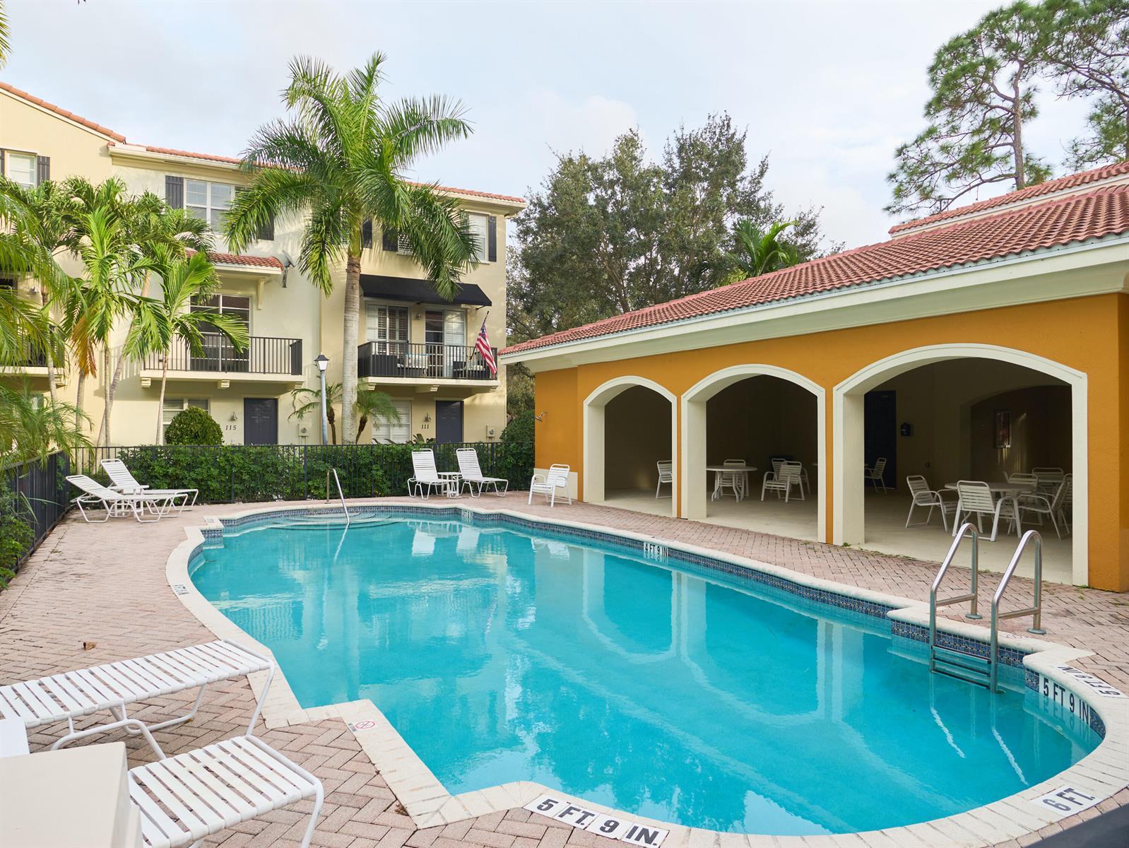 405 Schoolhouse Road, Jupiter FL 33458 photo 2