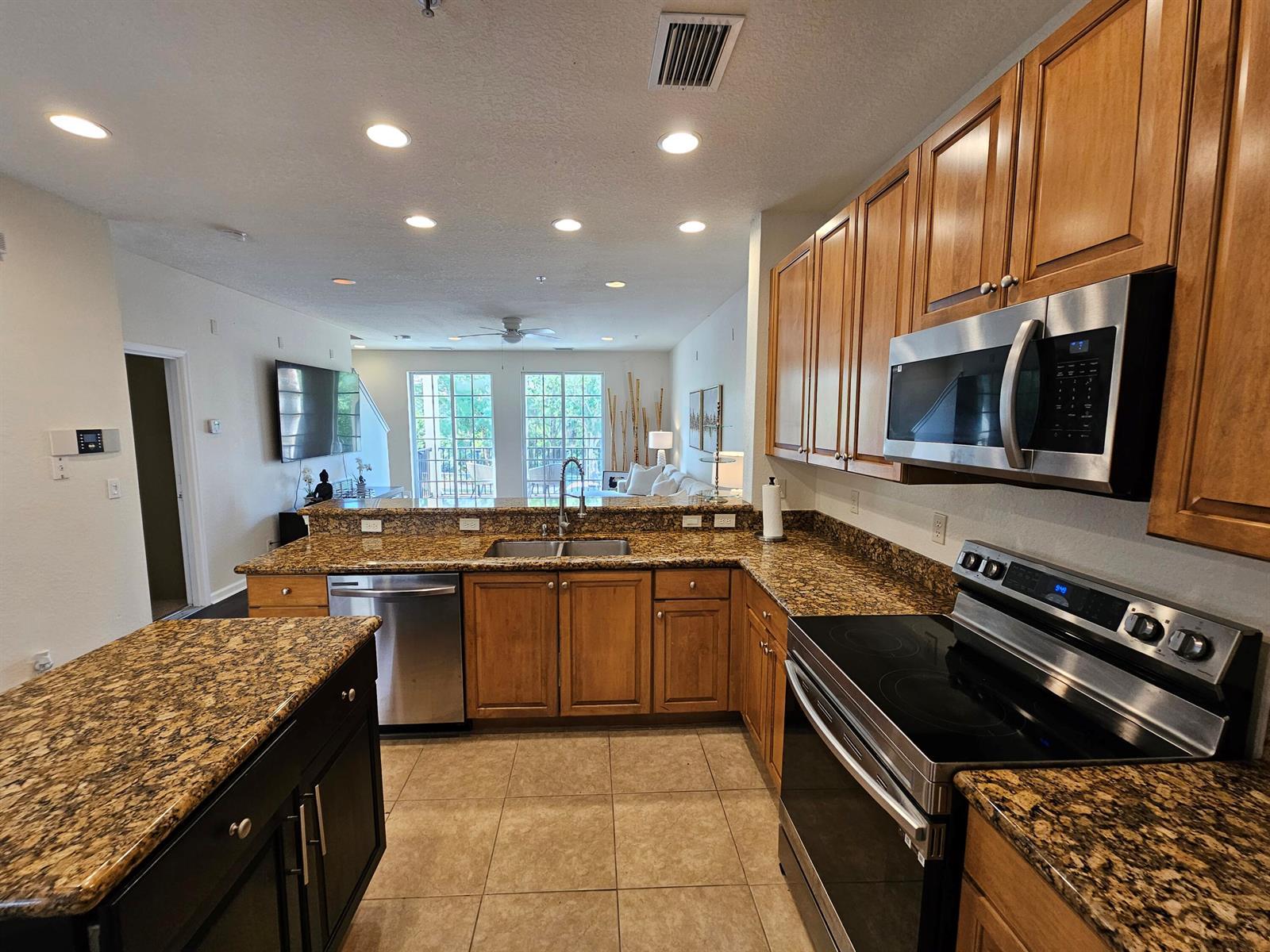 405 Schoolhouse Road, Jupiter FL 33458 photo 3