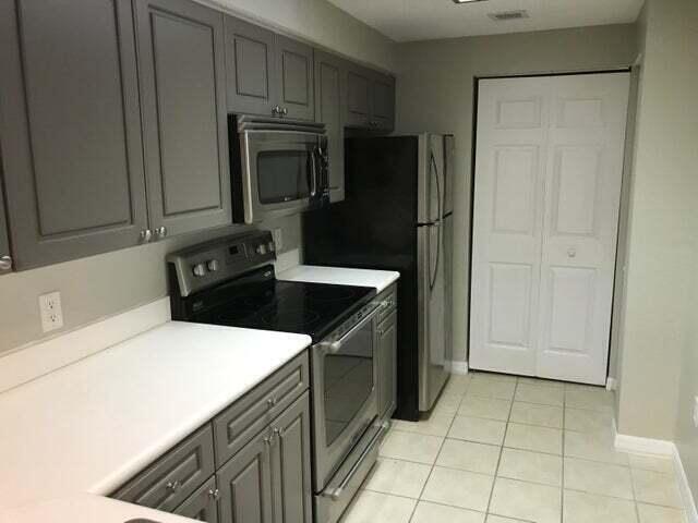 3023 Alcazar Place # 202, Palm Beach Gardens FL 33410 photo 2