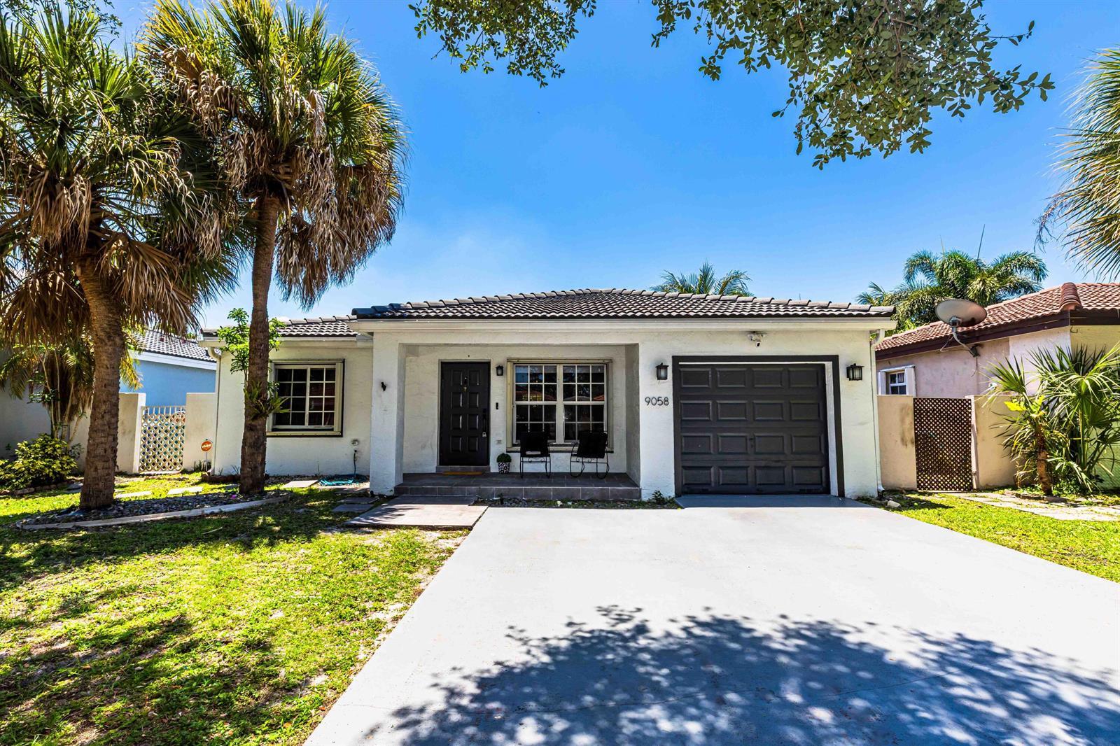9058 NW 192nd Terrace, Miami Lakes FL 33018 photo 2