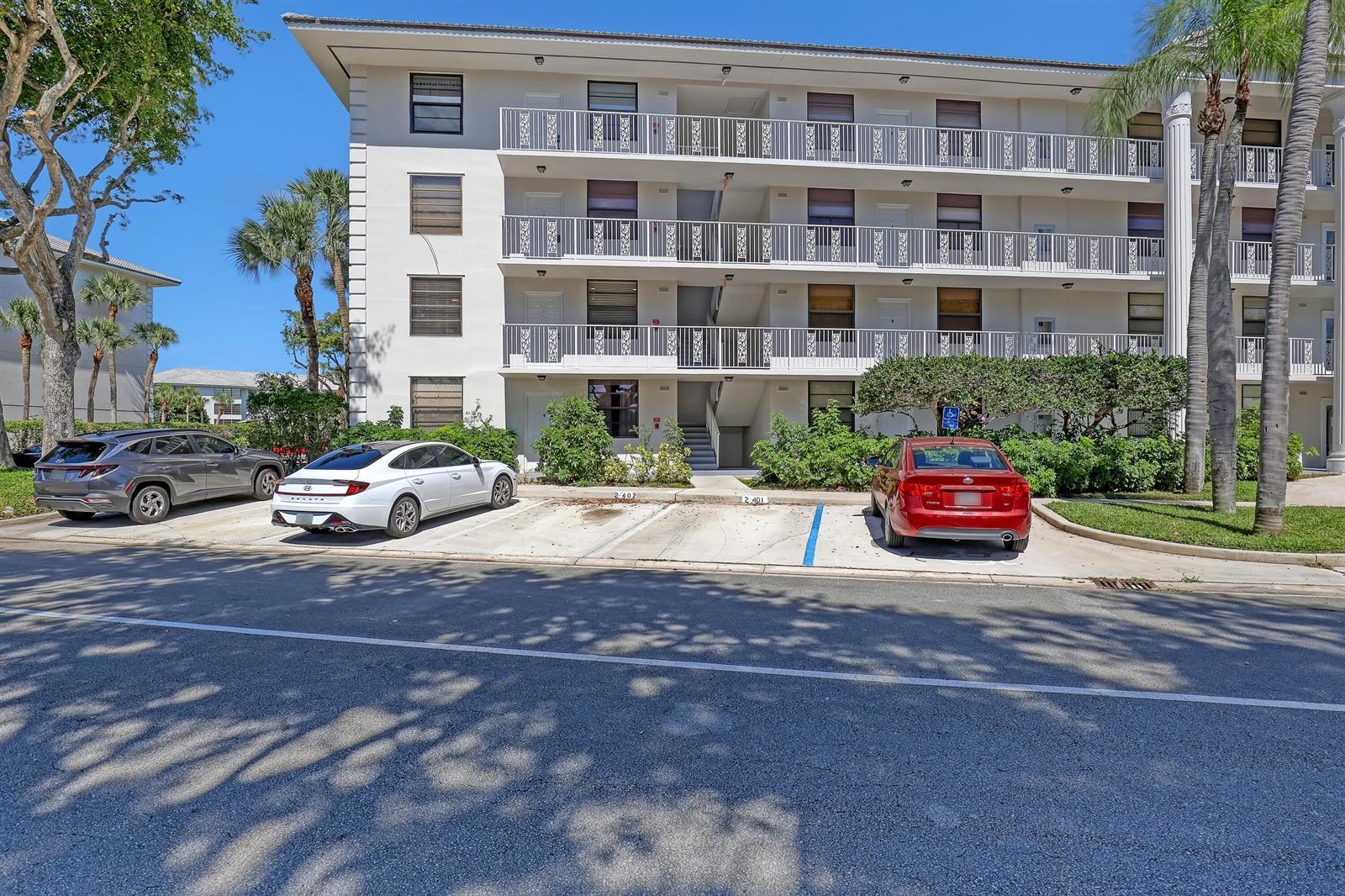 3650 Whitehall Drive # 201, West Palm Beach FL 33401 photo 3