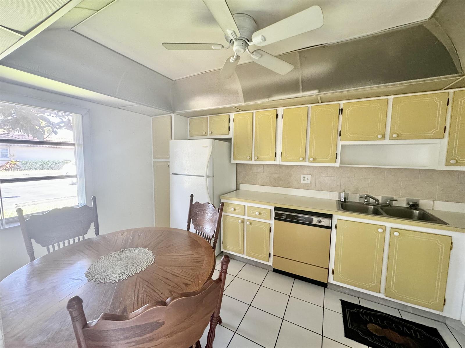 5725 E Fernley Dr Drive E # 65, West Palm Beach FL 33415 photo 5