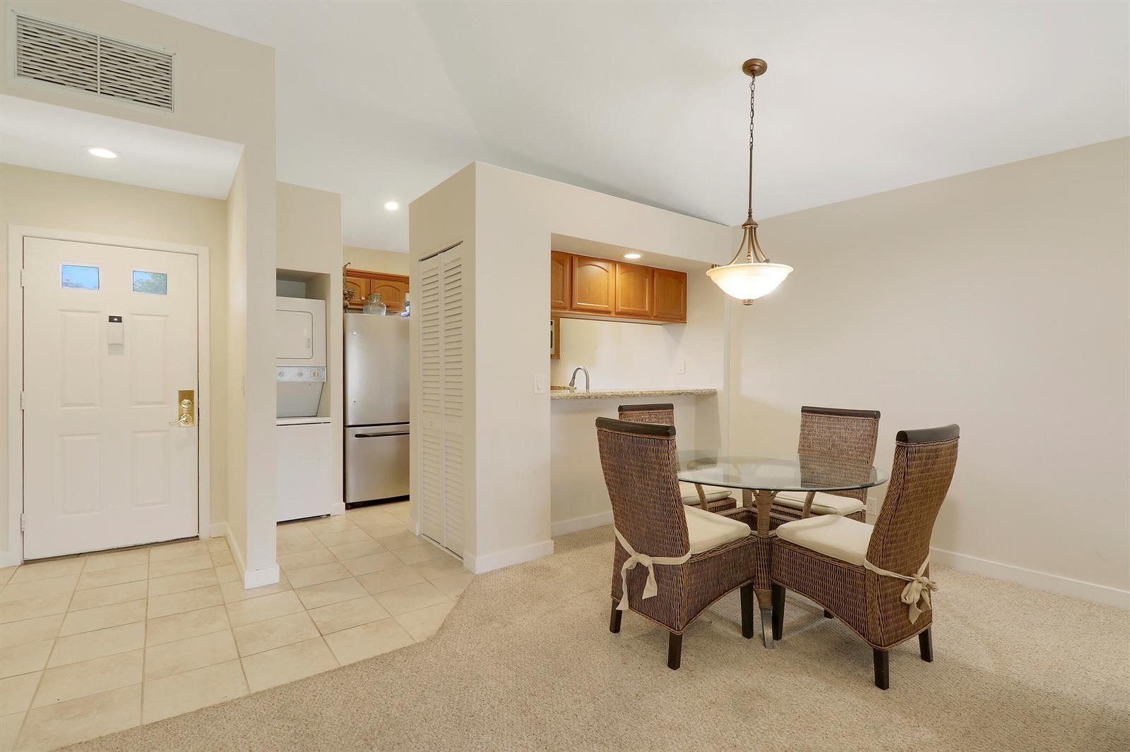 706 Club Drive, Palm Beach Gardens FL 33418 photo 3