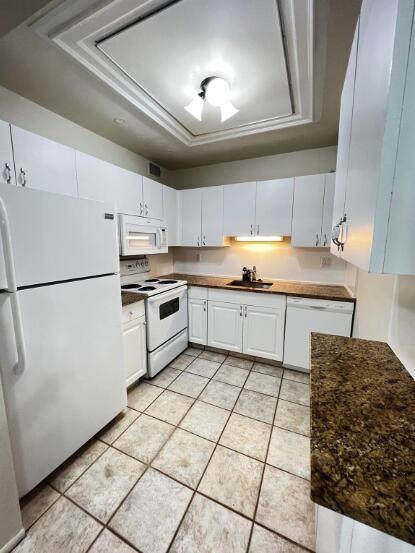 6289 Lear Drive # 302, Atlantis FL 33462 photo 3