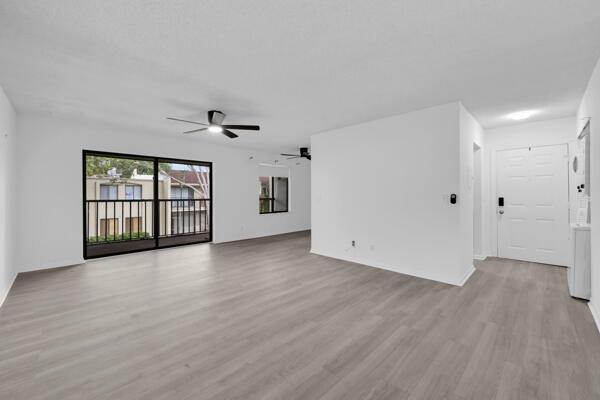 150 Pineview Road # J6, Jupiter FL 33469 photo 4