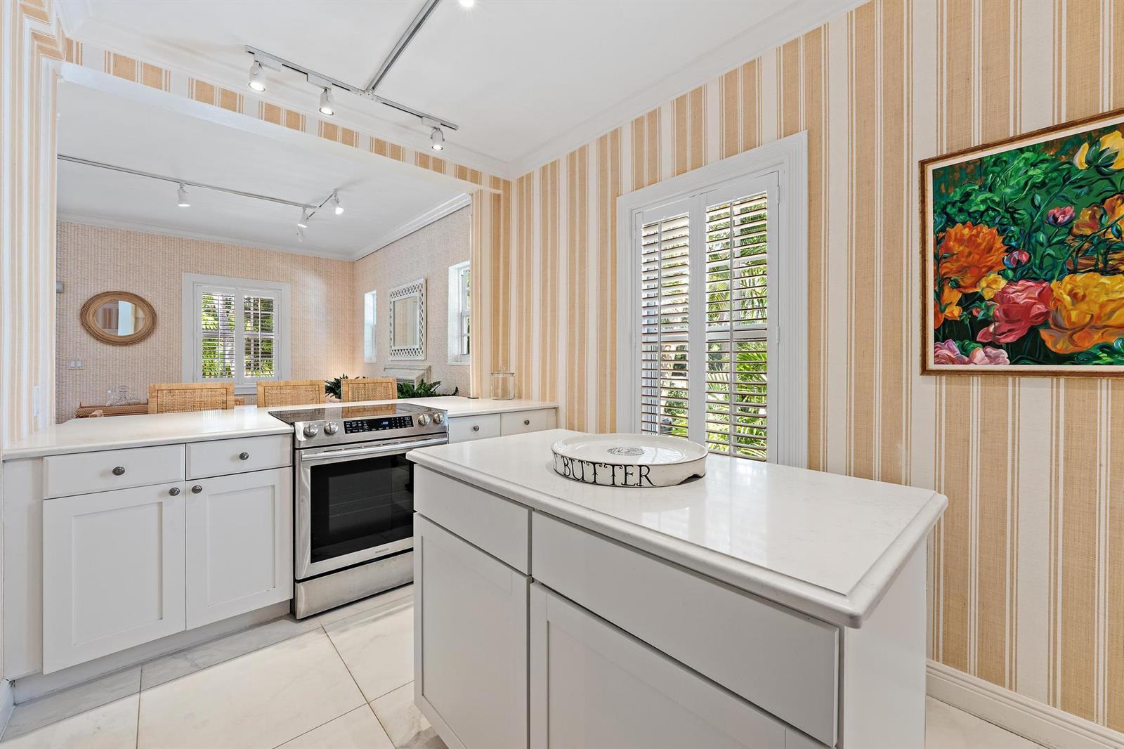 151 S County Road, Palm Beach FL 33480 photo 5