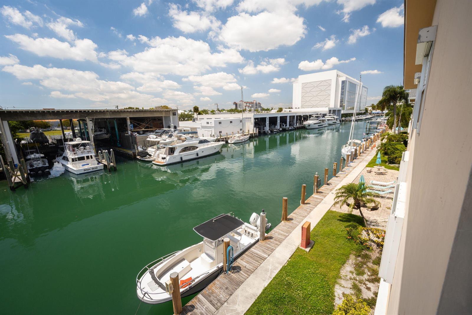 1510 SE 15th Street # 302, Fort Lauderdale FL 33316 photo 3