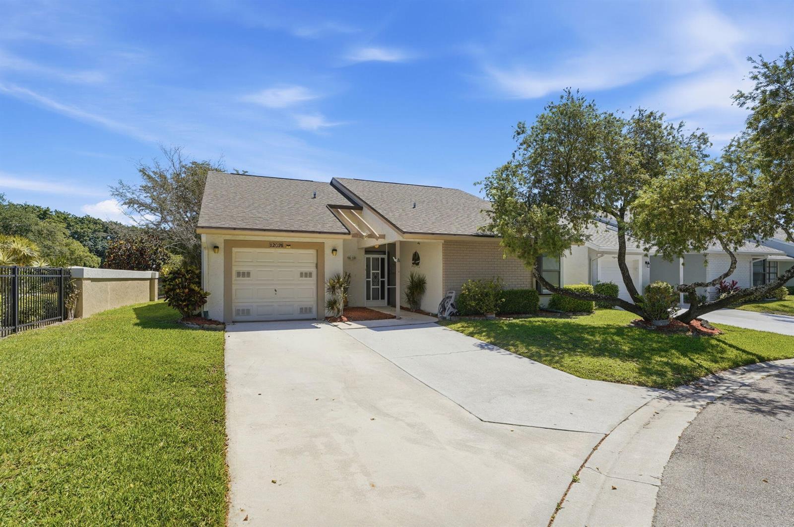 12076 Country Greens Boulevard, Boynton Beach FL 33437 photo 3