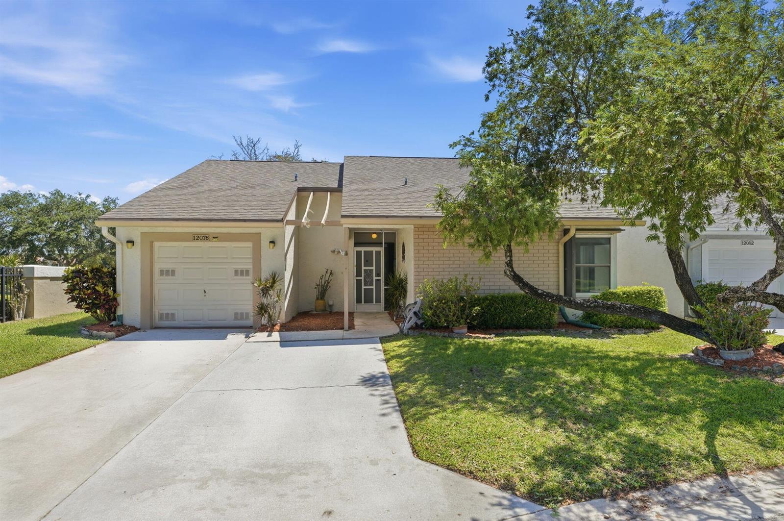 12076 Country Greens Boulevard, Boynton Beach FL 33437