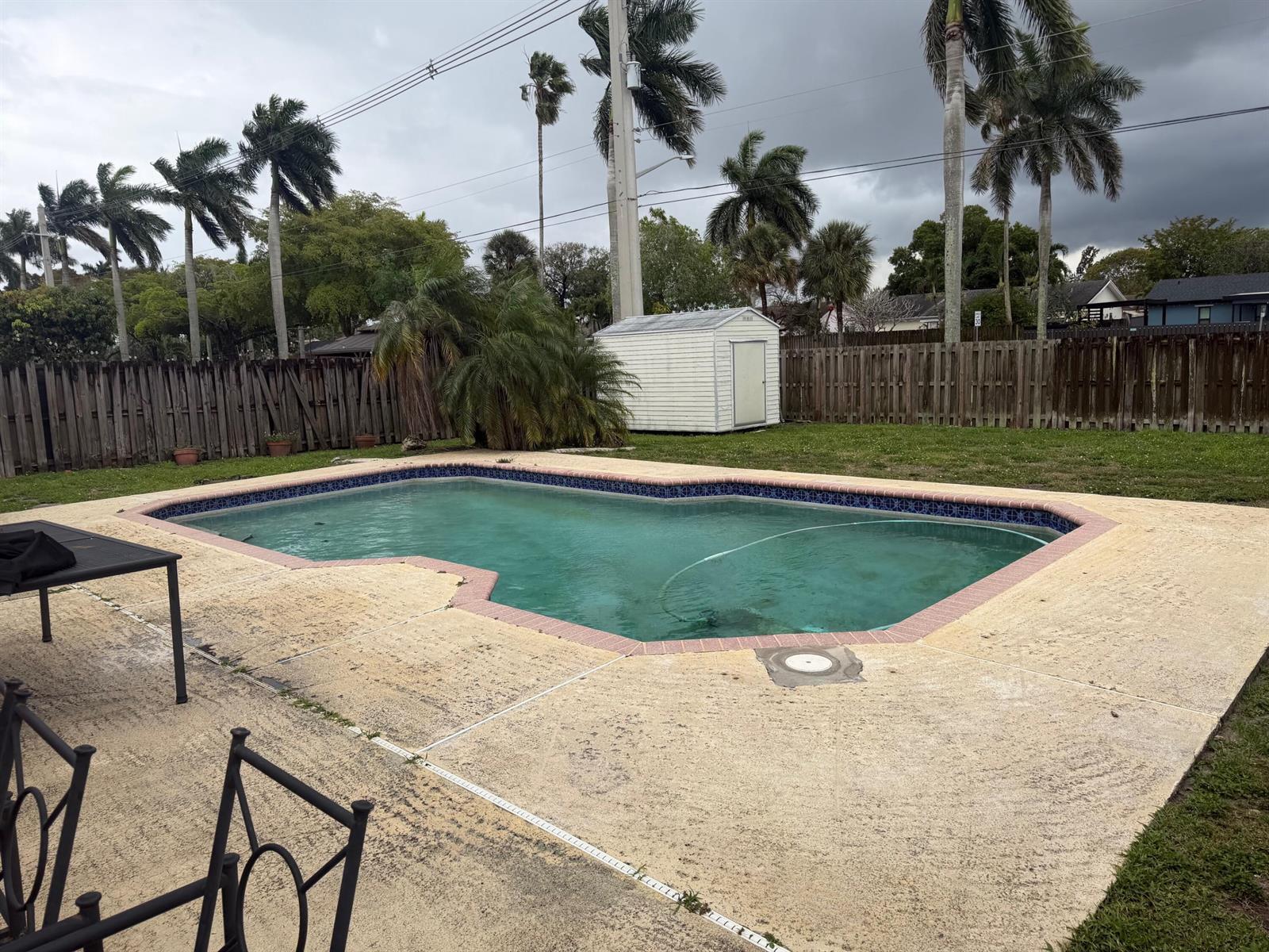 10862 NW 23rd Court, Sunrise FL 33322 photo 2