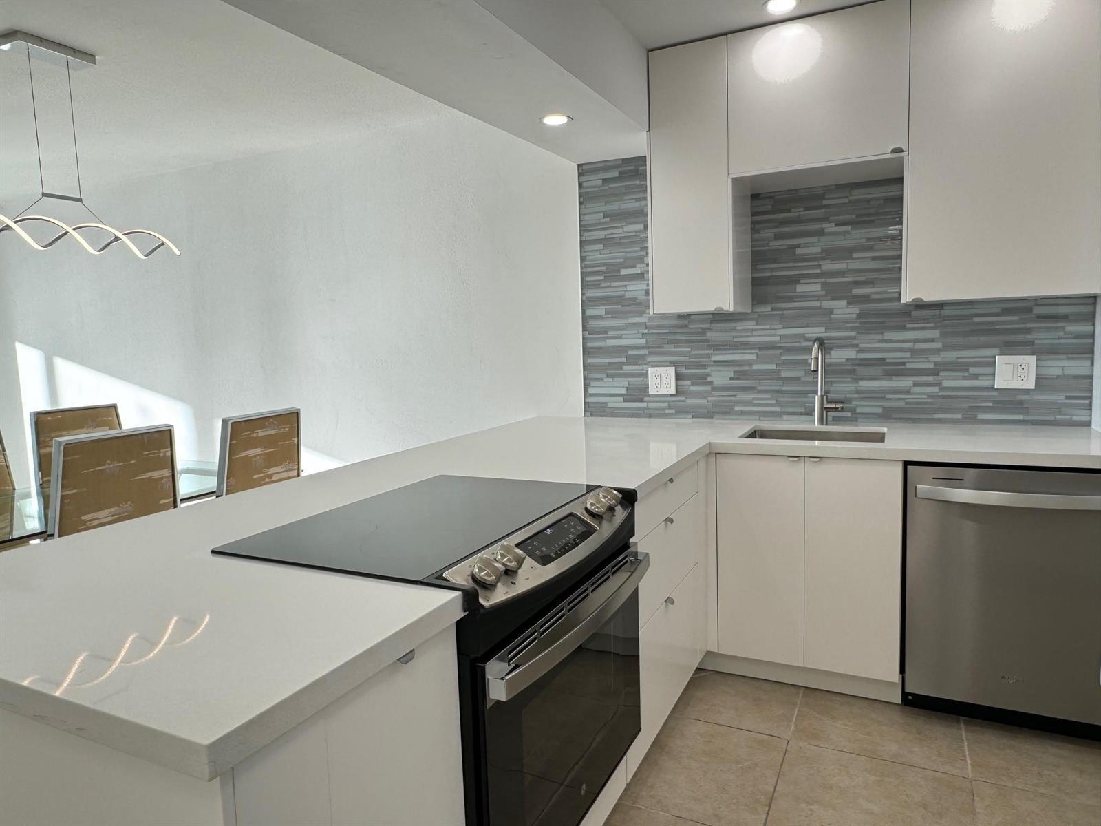 3095 N Course Drive, Pompano Beach FL 33069