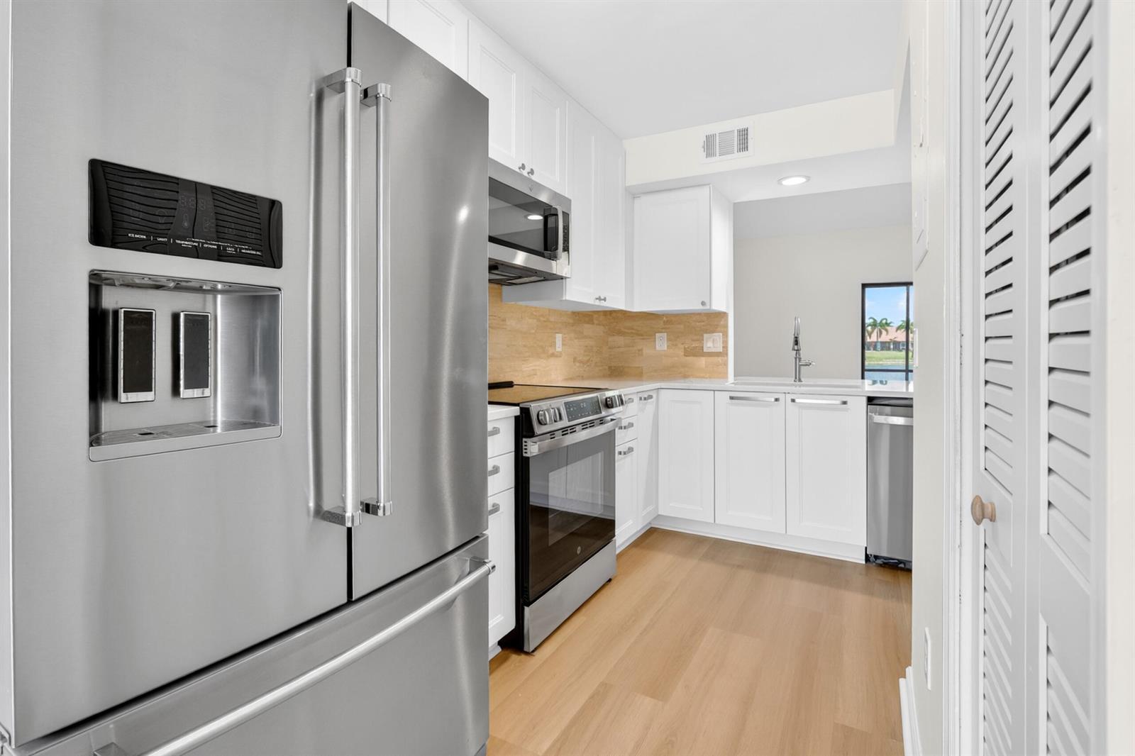 10321 Windswept Place, Boca Raton FL 33498 photo 4