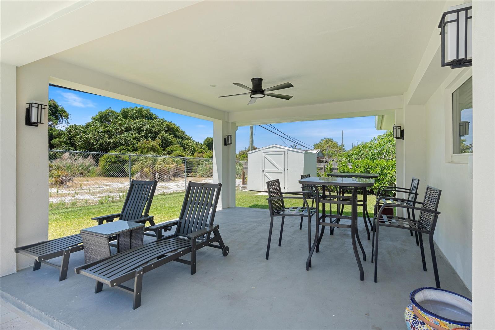 108 SE 31st Avenue, Boynton Beach FL 33435 photo 3