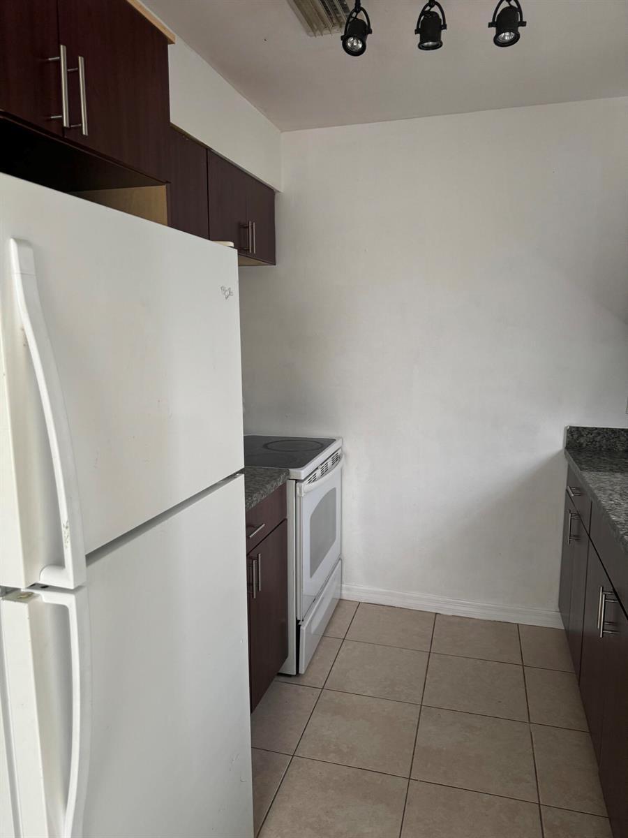 1401 N J Street # A, FL 33460 photo 4