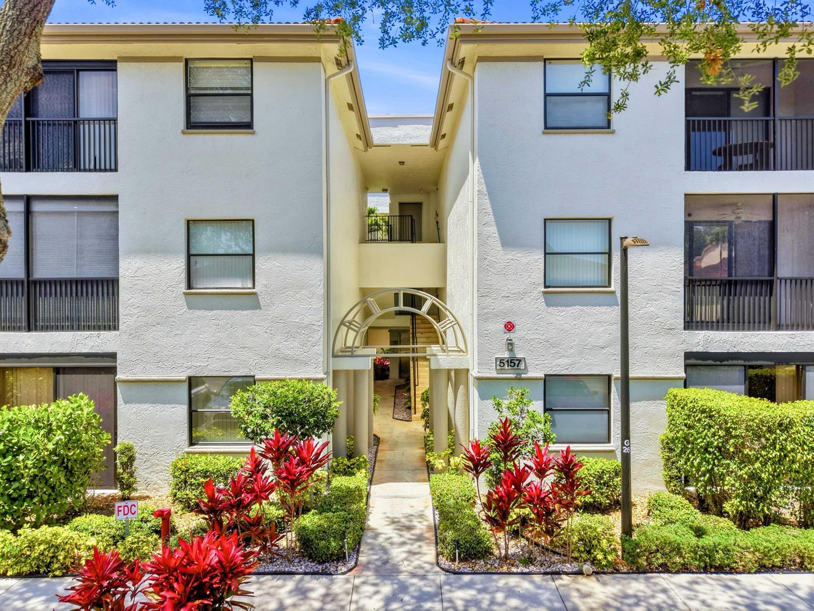 5157 Floria Way # J, Boynton Beach FL 33437