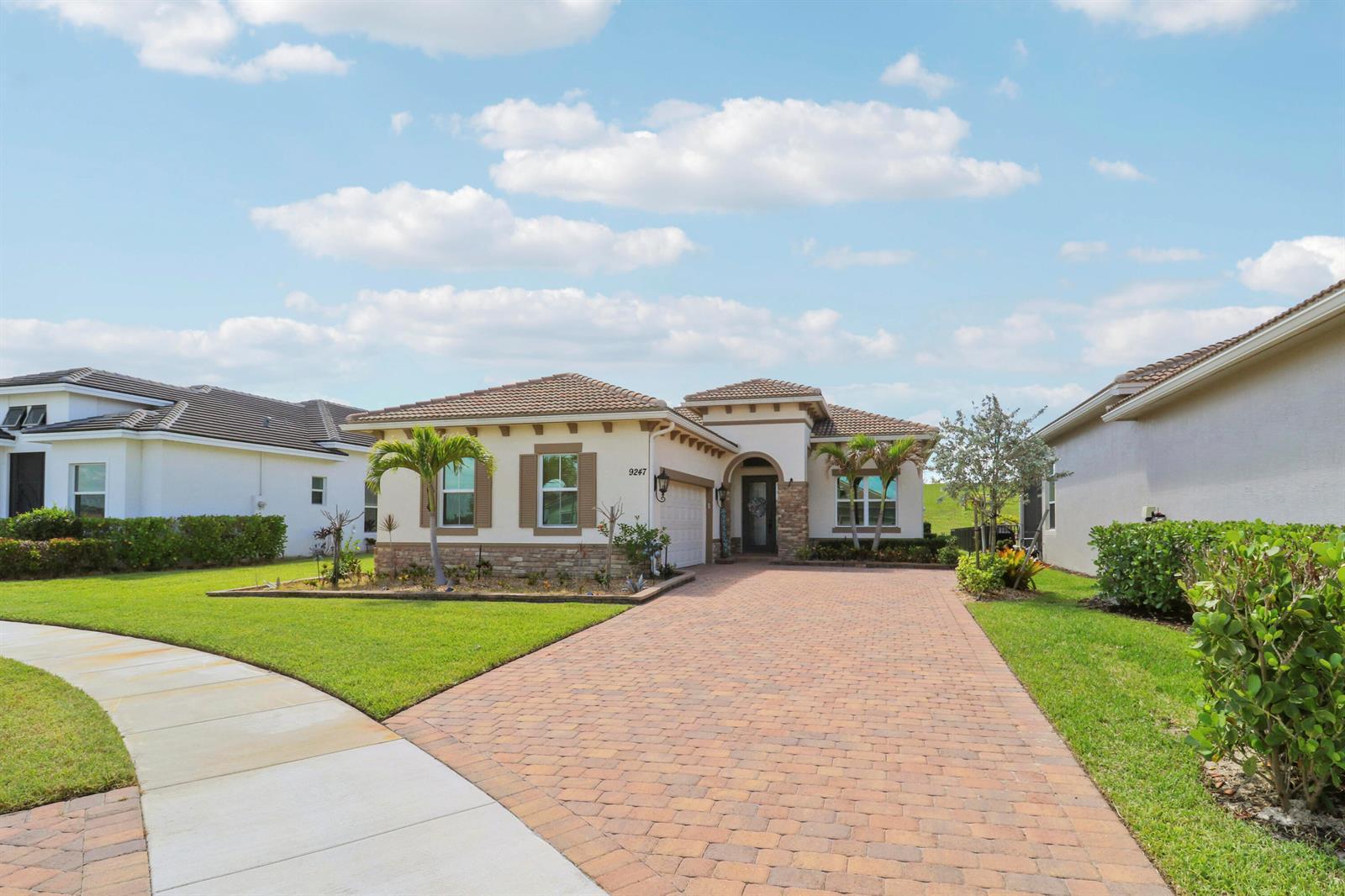 9247 SW Miracoli Way, Port St. Lucie FL 34987