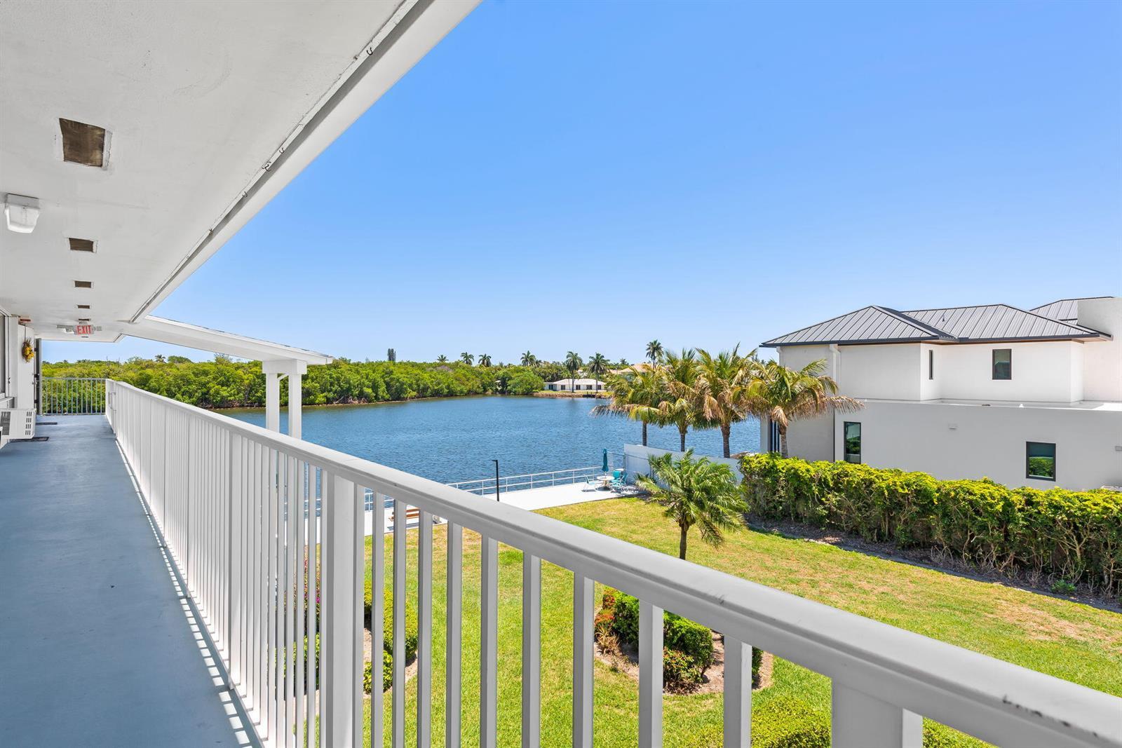 850 E Horizons E # 309, Boynton Beach FL 33435