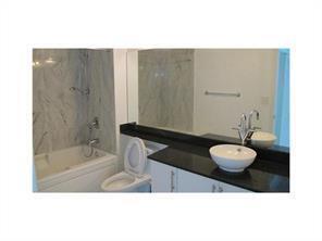 31 SE 5th Street # 3207, Miami FL 33131 photo 4