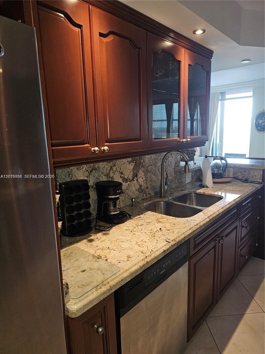 2049 S Ocean Dr, Hallandale Beach FL 33009 photo 4
