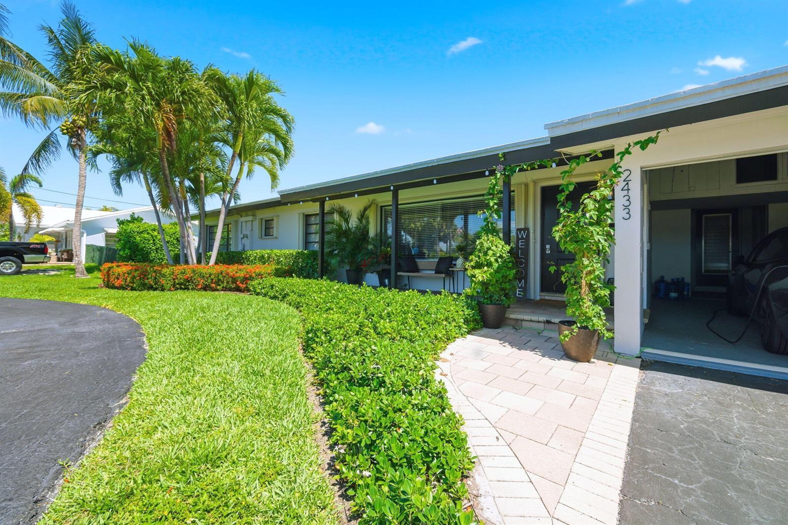 2433 NE 24th Street, Lighthouse Point FL 33064