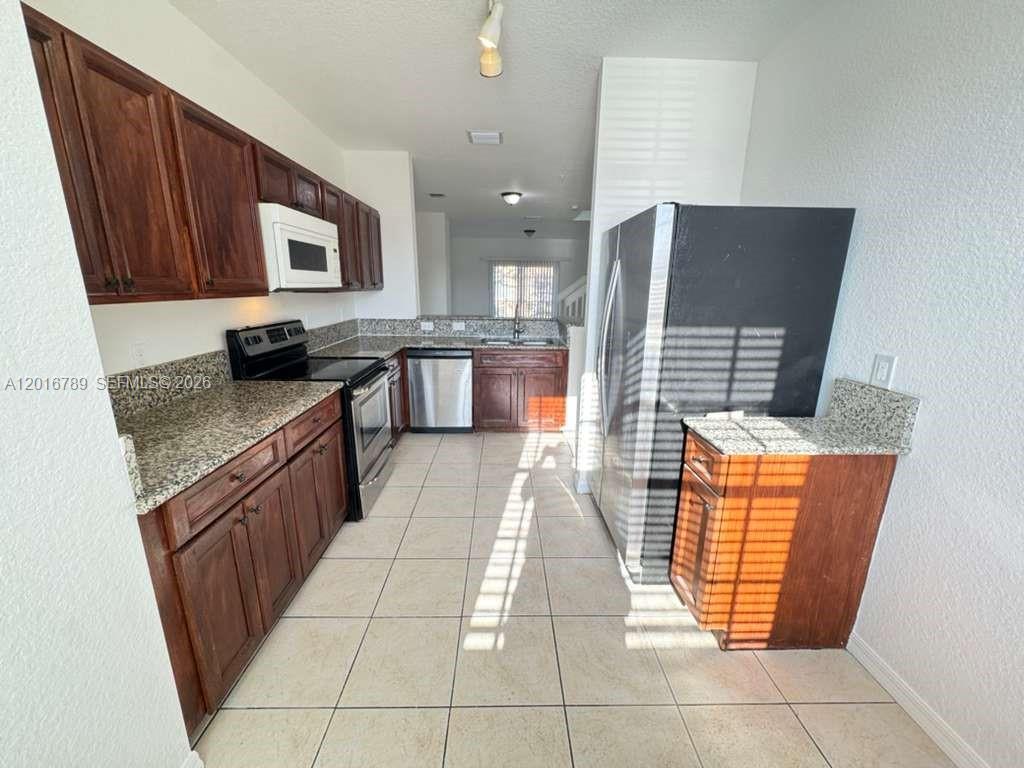 1984 NE 5th St, Boynton Beach FL 33435
